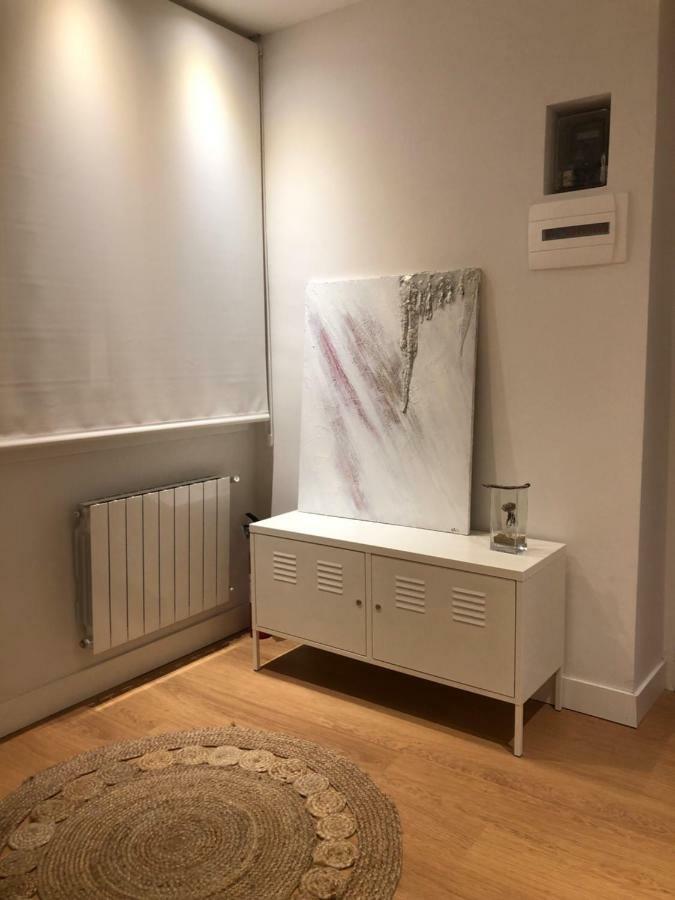 Apartamento Minimalista En El Corazon De Бильбао Экстерьер фото